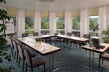 Waldhotel Schaeferberg 4*